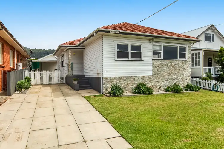 21 Beattie Avenue, Bulli NSW 2516