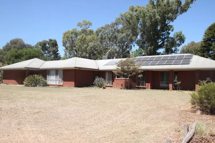 99 Hennessy Street, Tocumwal NSW 2714