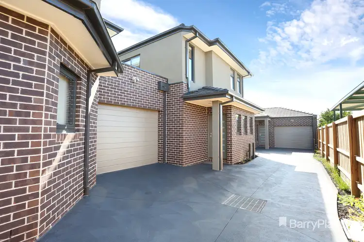 2/14 Larlac Street, Hadfield VIC 3046