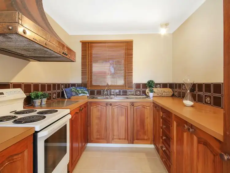 Third view of Homely unit listing, 3/2 Gordon Street, Spring Gully VIC 3550