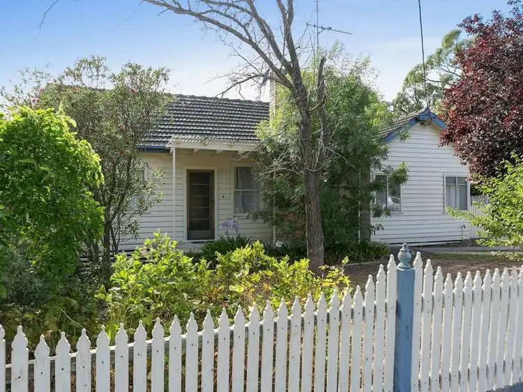 11 Beischer Street, Strathdale VIC 3550