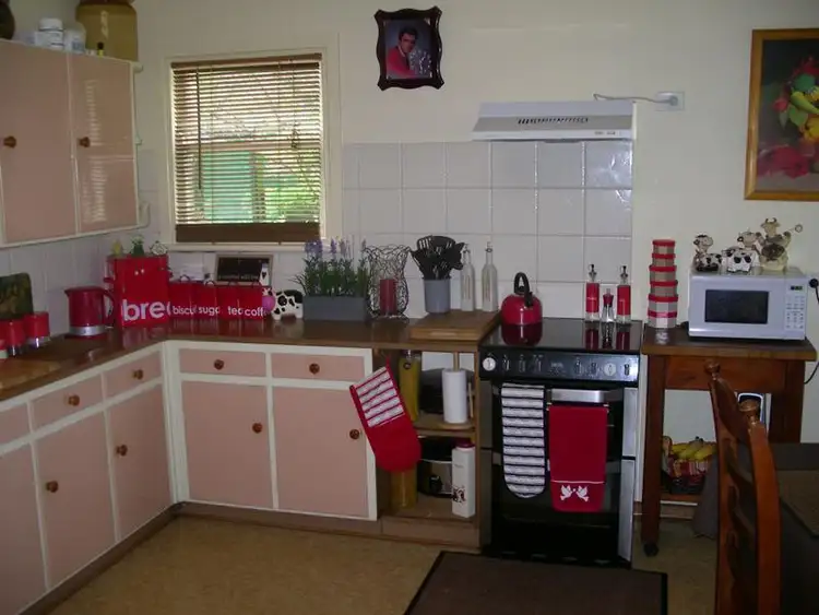 Third view of Homely house listing, 28 Tantalla Street Street, Wedderburn VIC 3518