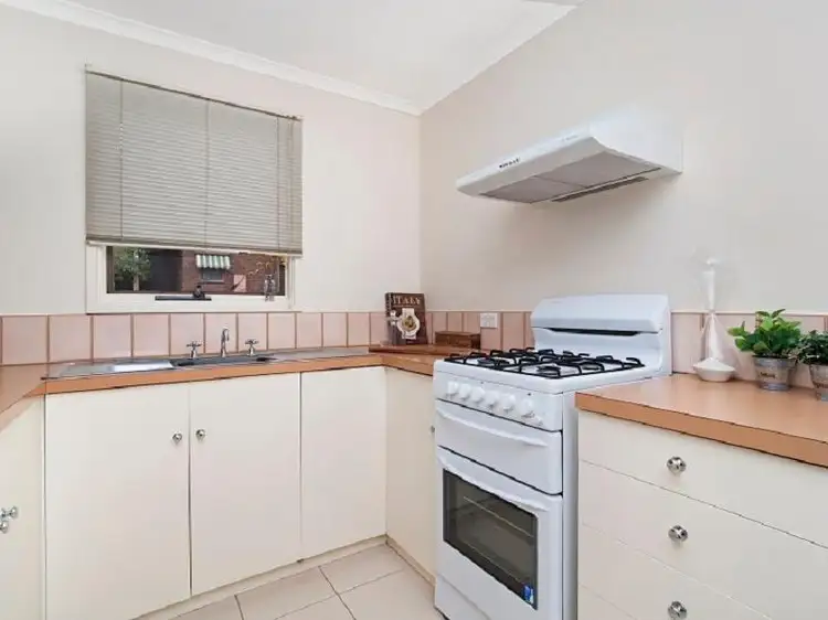 Second view of Homely unit listing, 1/28 Hewitt Avenue, Kennington VIC 3550