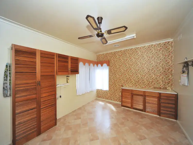 Fifth view of Homely house listing, 293 Mackenzie Street West, Kangaroo Flat VIC 3555