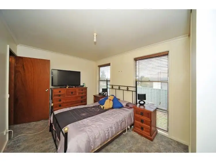Sixth view of Homely house listing, 16 Truscott Avenue, California Gully VIC 3556