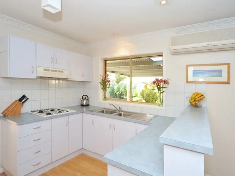 Second view of Homely house listing, 5 Dava Court, Kangaroo Flat VIC 3555