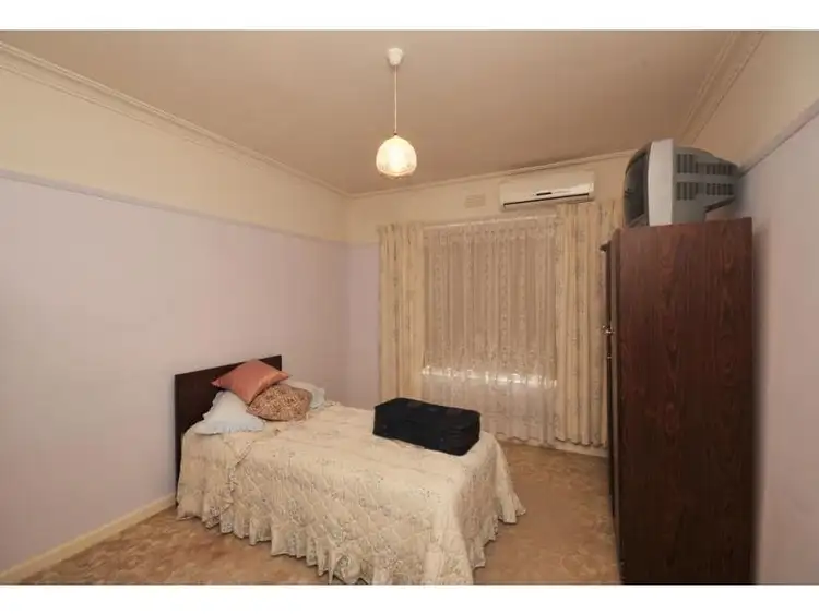 Fifth view of Homely house listing, 3 Watson Avenue, Eaglehawk VIC 3556