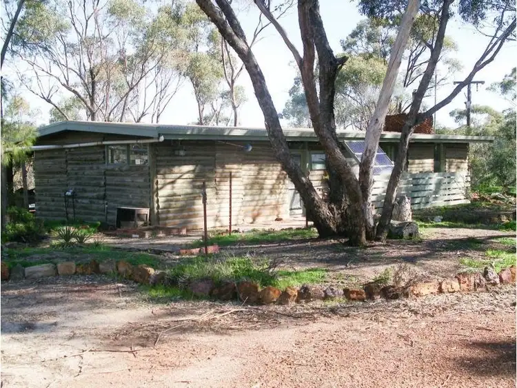 40 Coopers Lane, Wedderburn VIC 3518