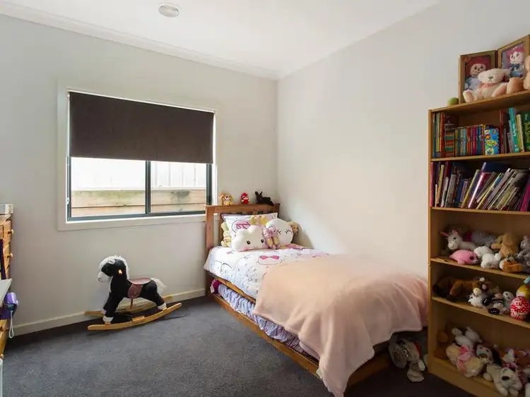 Sixth view of Homely unit listing, 2/26 Midas Court, Strathfieldsaye VIC 3551