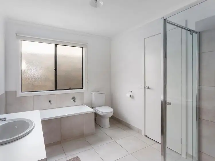 Seventh view of Homely townhouse listing, 2/44 Neil Street, Kangaroo Flat VIC 3555