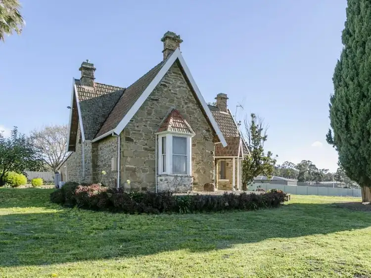 Fourth view of Homely house listing, 12 Weir Court, Kangaroo Flat VIC 3555