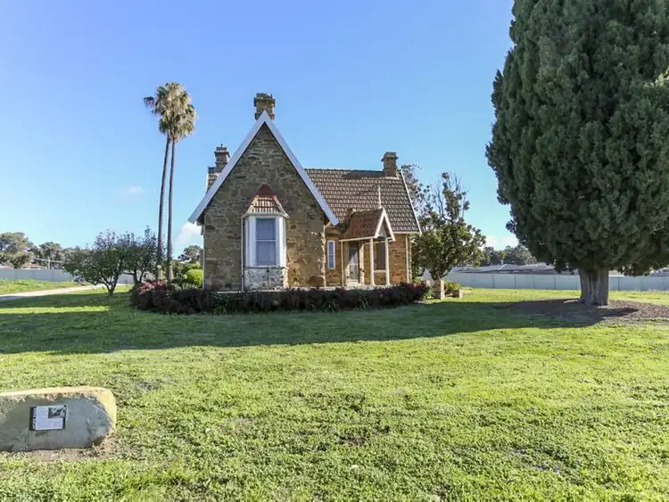 Fifth view of Homely house listing, 12 Weir Court, Kangaroo Flat VIC 3555