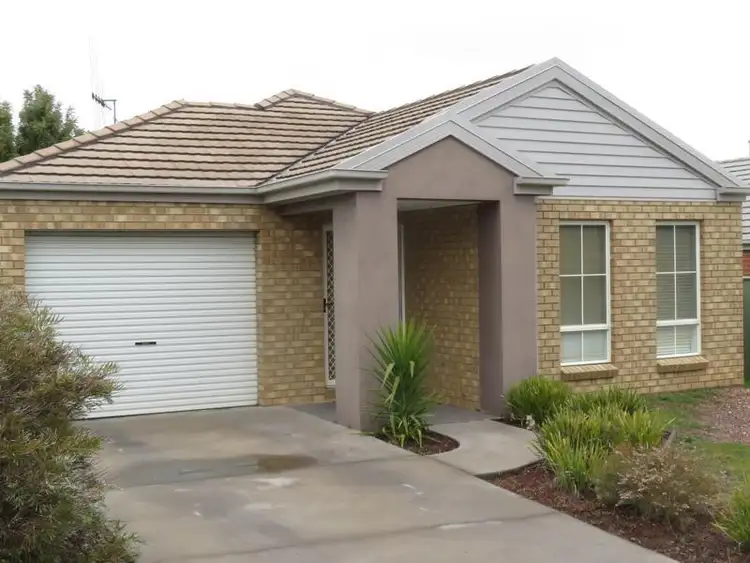 11 Vista Street, Eaglehawk VIC 3556