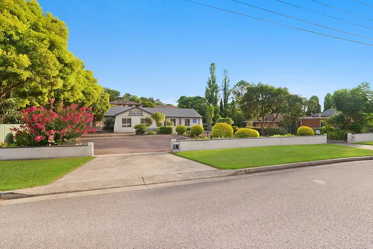 19-21 East Street, Warners Bay NSW 2282