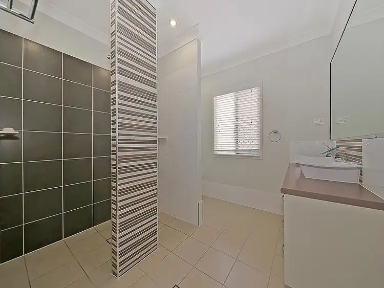 Sixth view of Homely house listing, 29 Richard Street, Lota QLD 4179