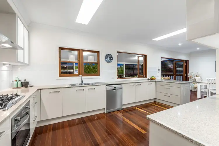 Sixth view of Homely house listing, 32 Worthing Street, Wynnum QLD 4178