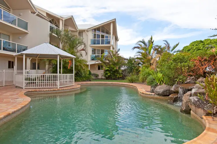 Second view of Homely unit listing, 1/61 Waterloo Esplanade, Wynnum QLD 4178