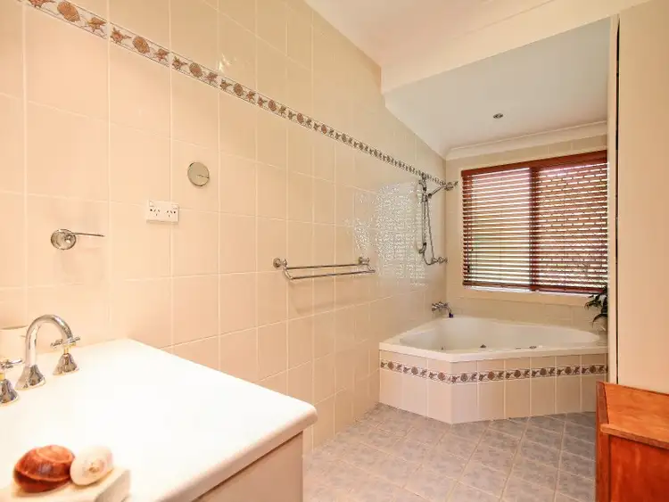Seventh view of Homely house listing, 33 Gum Street, Wynnum QLD 4178