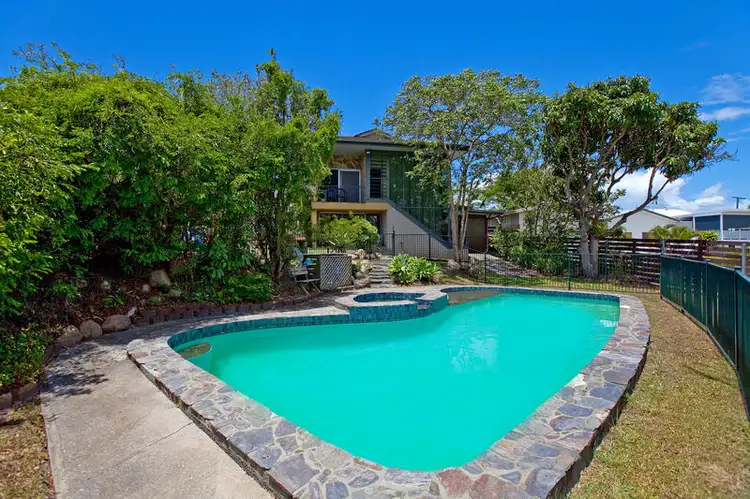 147 Ernest Street, Manly QLD 4179