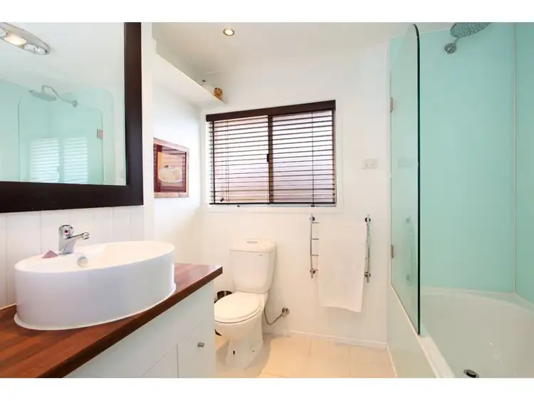 Seventh view of Homely house listing, 10 Creswick Close, Manly West QLD 4179