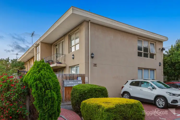 8/24 Southampton Street, Footscray VIC 3011