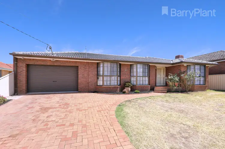 13 Lee Street, Craigieburn VIC 3064