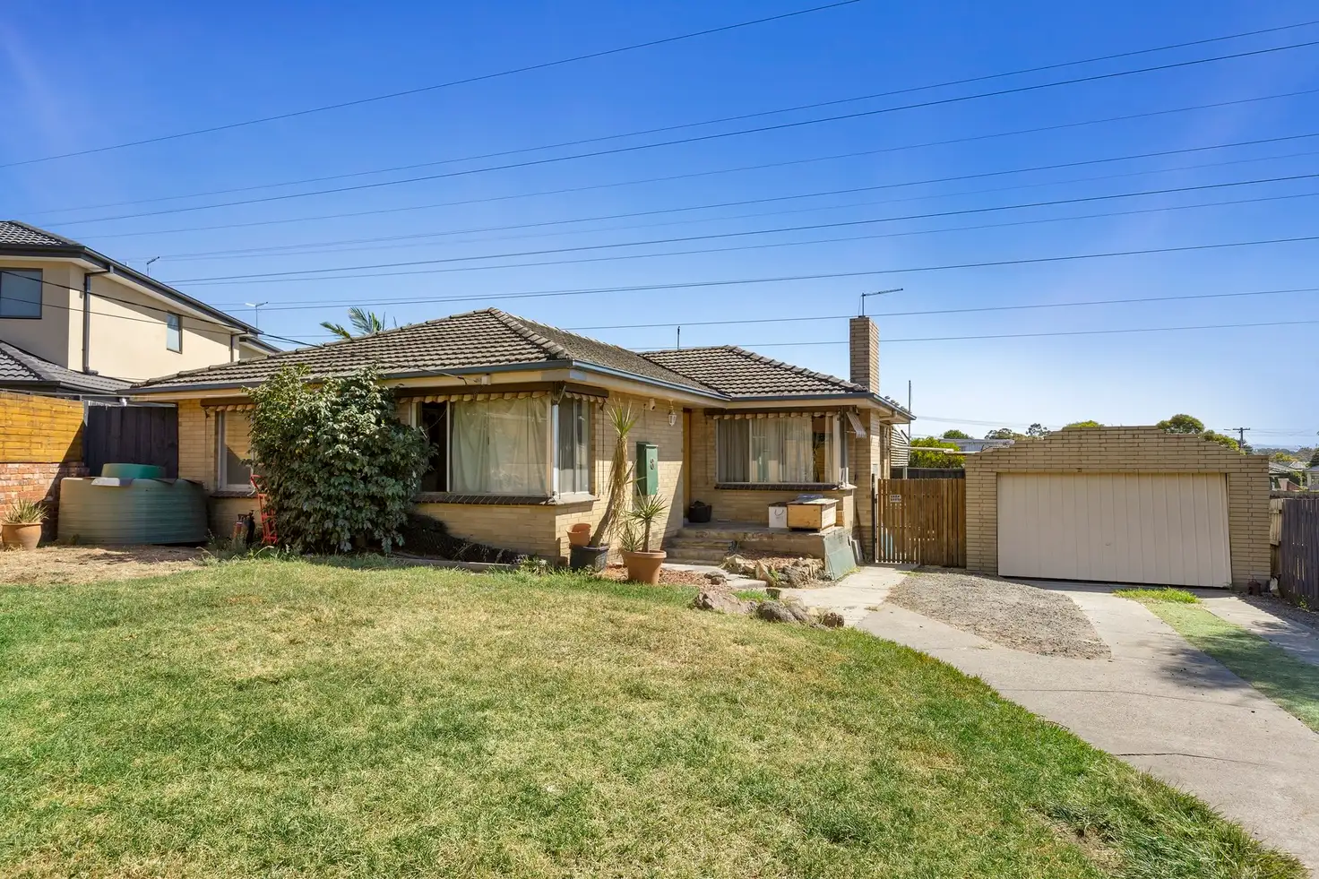 Main view of Homely house listing, 8 Edro Court, Bundoora VIC 3083