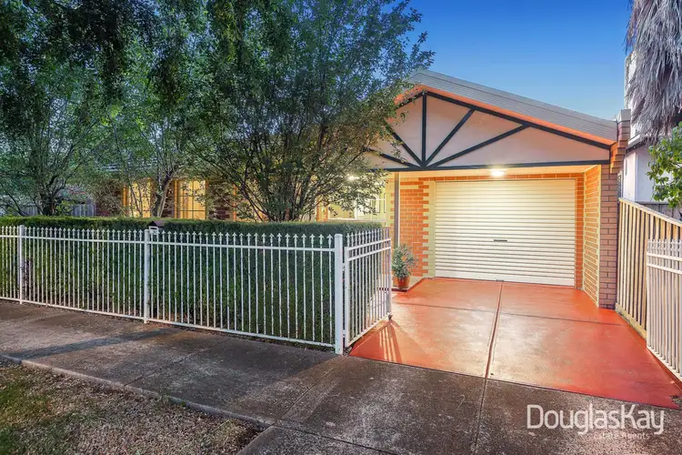 8a Carlton Court, Braybrook VIC 3019