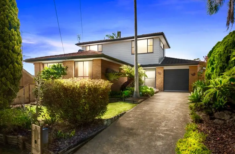 5 Morcombe Close, Gorokan NSW 2263