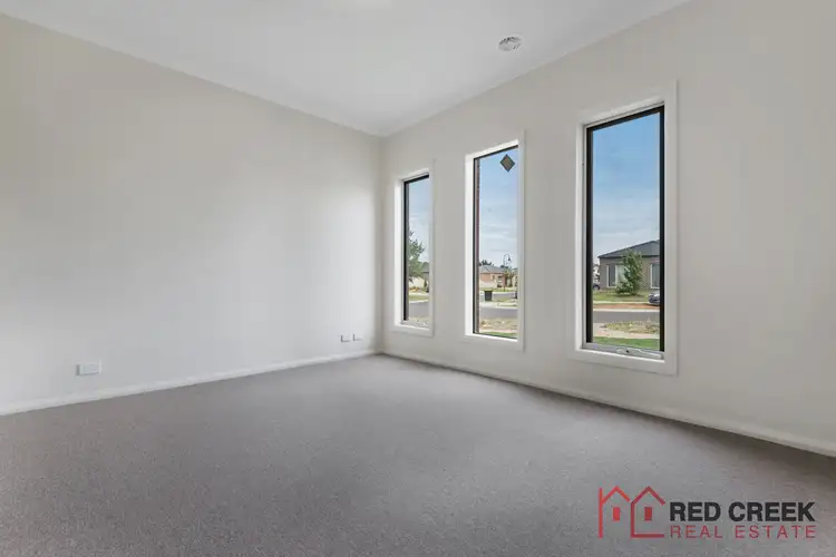 Sixth view of Homely house listing, 2/10 Marlo Drive, Harkness VIC 3337