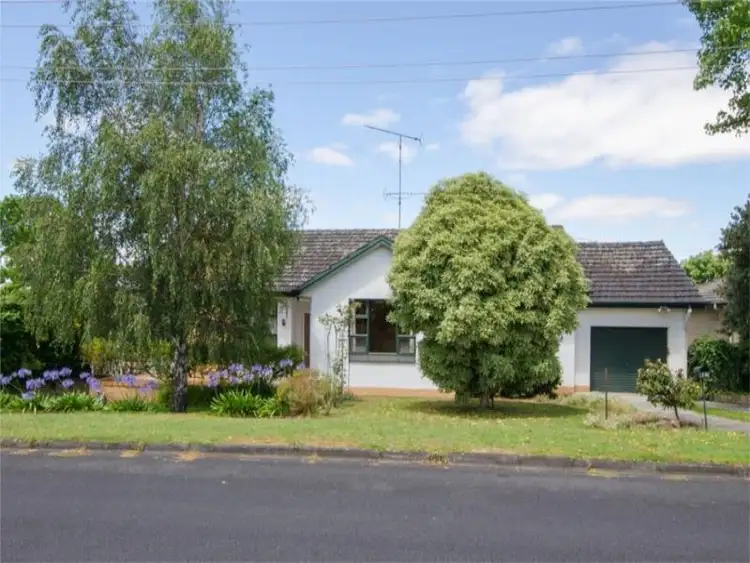 10 Betula Road, Mount Gambier SA 5290