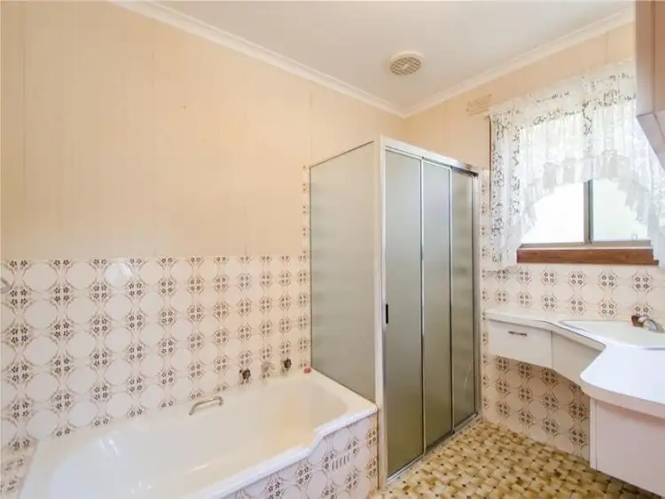 Fifth view of Homely house listing, 1 Jay Street, Mount Gambier SA 5290