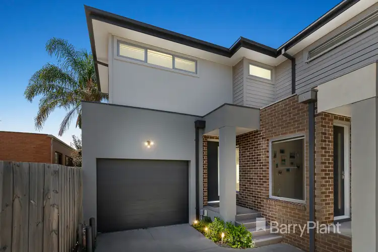 2/23 Parkstone Avenue, Pascoe Vale South VIC 3044