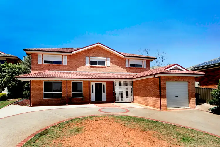27 Amaroo Place, Goulburn NSW 2580
