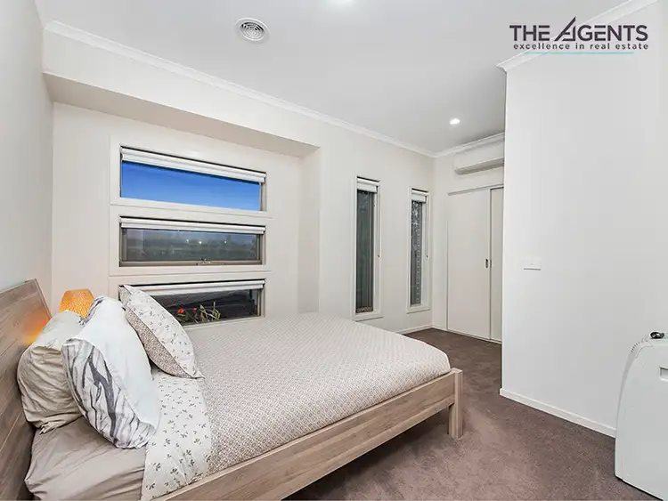 Seventh view of Homely house listing, 4 Mannikins Way, Williams Landing VIC 3027