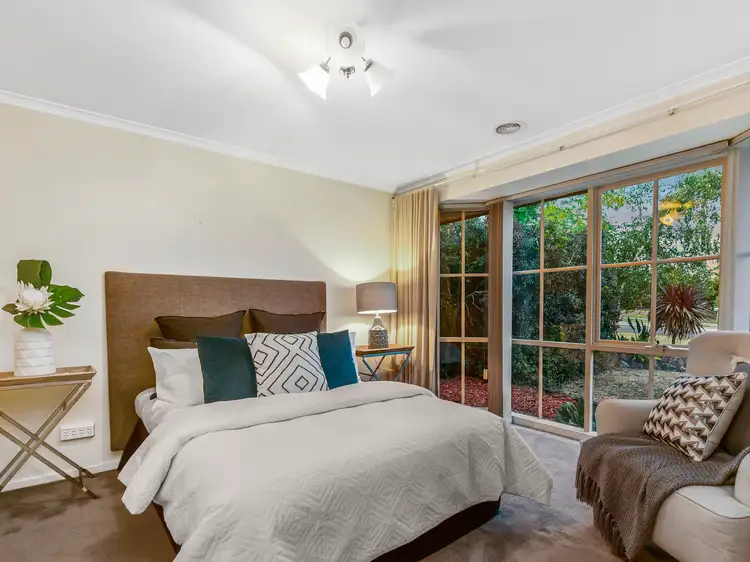 Fifth view of Homely house listing, 10 Fleetwood Drive, Narre Warren VIC 3805
