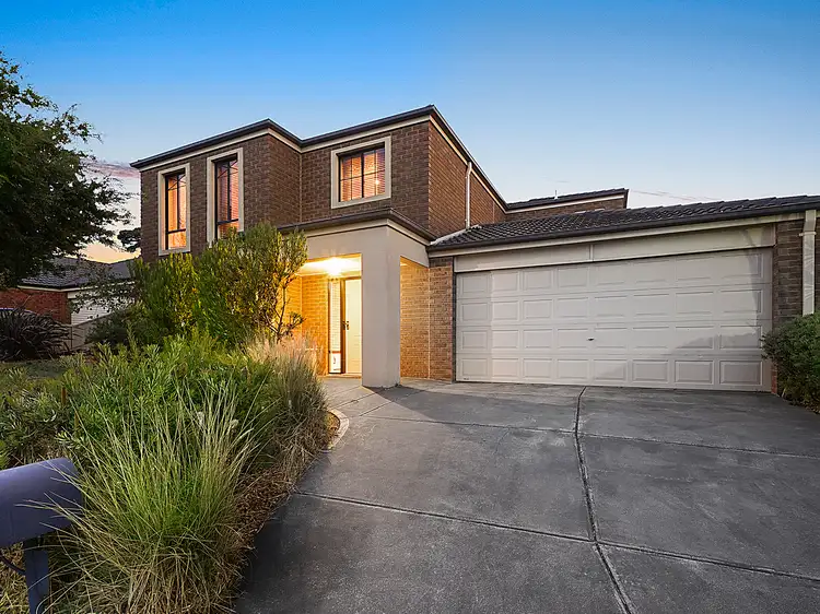 43 Hunt Club Boulevard, Cranbourne East VIC 3977