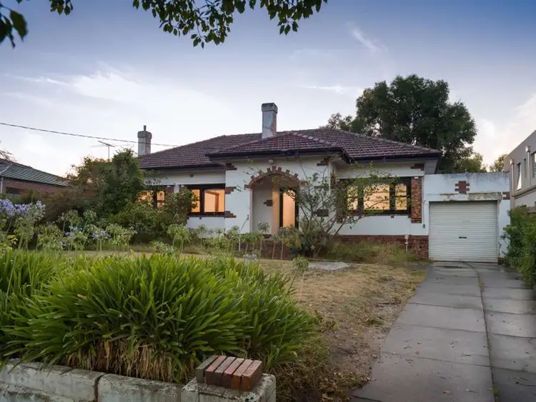 Second view of Homely house listing, 2 Johnston Street, Ashburton VIC 3147