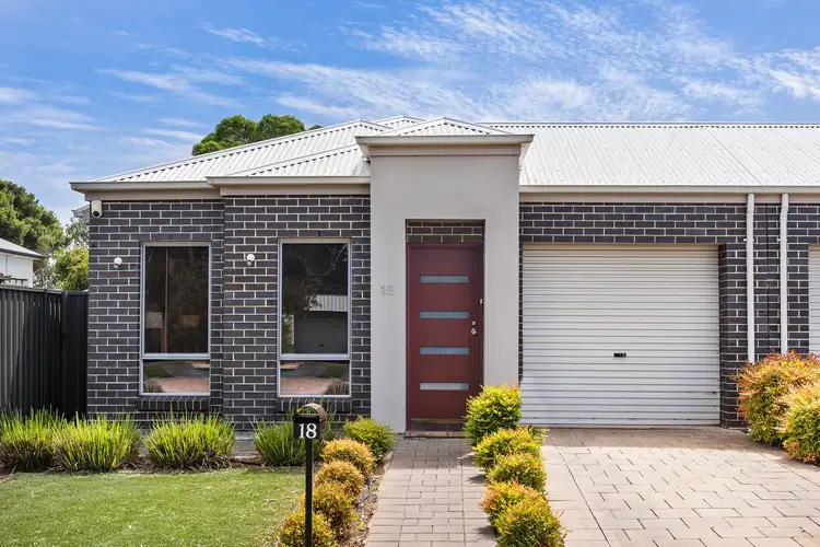 18 Thorne Crescent, Mitchell Park SA 5043