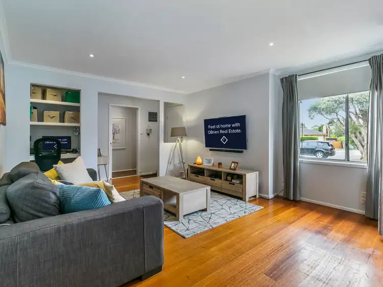 Second view of Homely house listing, 6 Frallon Crescent, Frankston VIC 3199