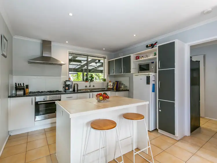 Fourth view of Homely house listing, 6 Frallon Crescent, Frankston VIC 3199