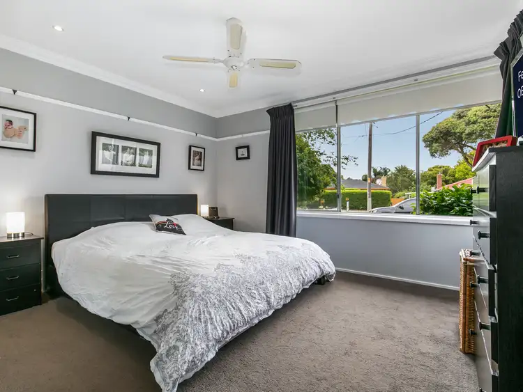 Fifth view of Homely house listing, 6 Frallon Crescent, Frankston VIC 3199