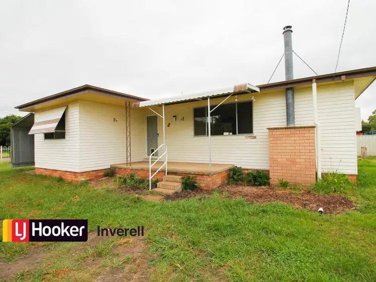 22 Marsh Street, Inverell NSW 2360