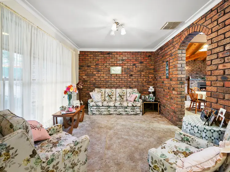 Fourth view of Homely house listing, 7 Johnson Place, Endeavour Hills VIC 3802