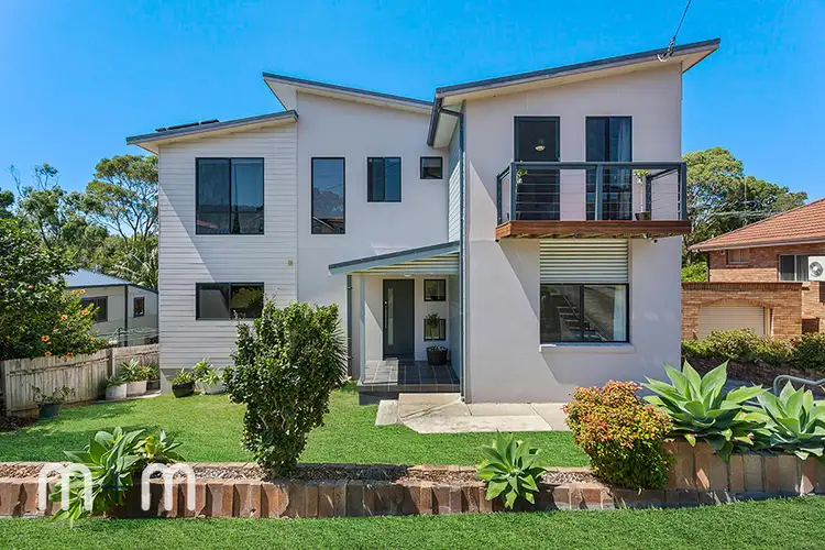 22 Beattie Avenue, Bulli NSW 2516