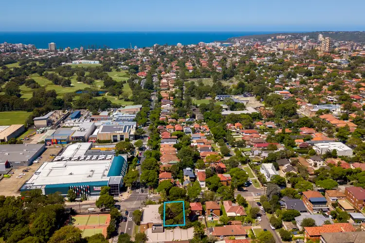 Third view of Homely apartment listing, 2/235 Condamine Street, Balgowlah NSW 2093