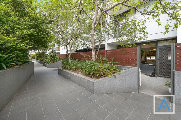 2F/541 Pembroke Road, Leumeah NSW 2560