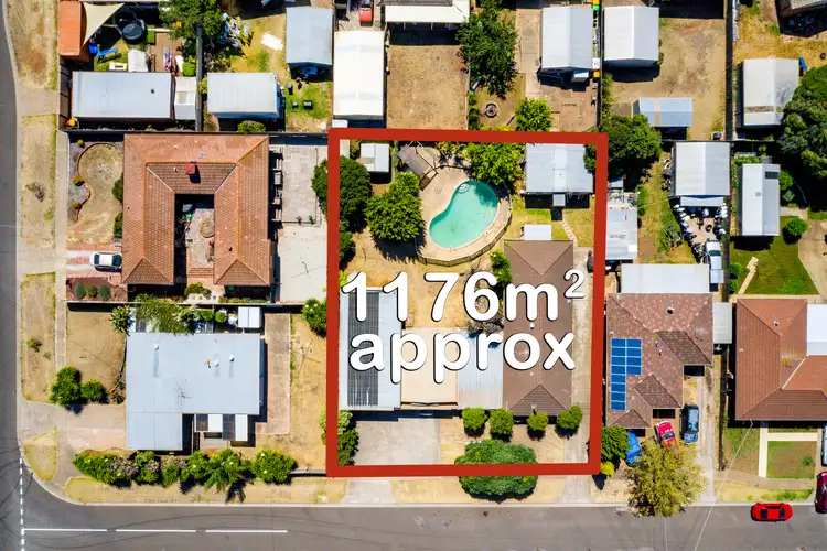 1-3 Wolfe Road, Melton VIC 3337