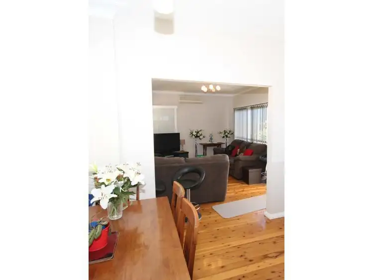Fifth view of Homely house listing, 10 East Street, Inverell NSW 2360