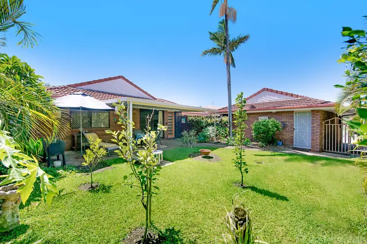 1/9 Elwood Court, Burleigh Waters QLD 4220